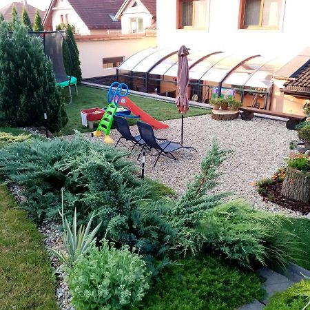 Brezno 2 Izbovy Apartman Sabi ภายนอก รูปภาพ